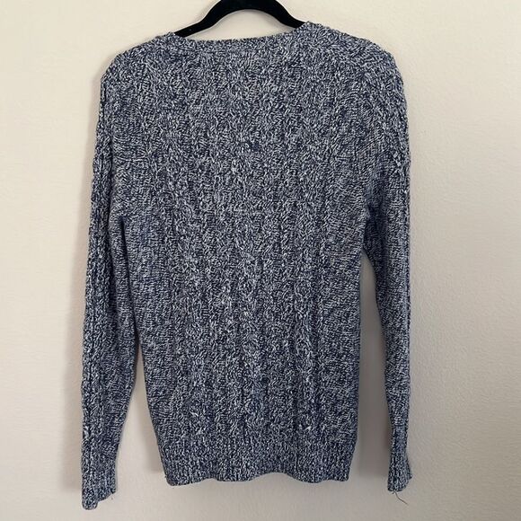 L.L. Bean Vintage Sweater - Picture 5 of 5